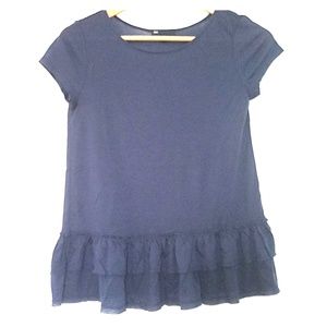 Gap tee with ruffles at the bottom